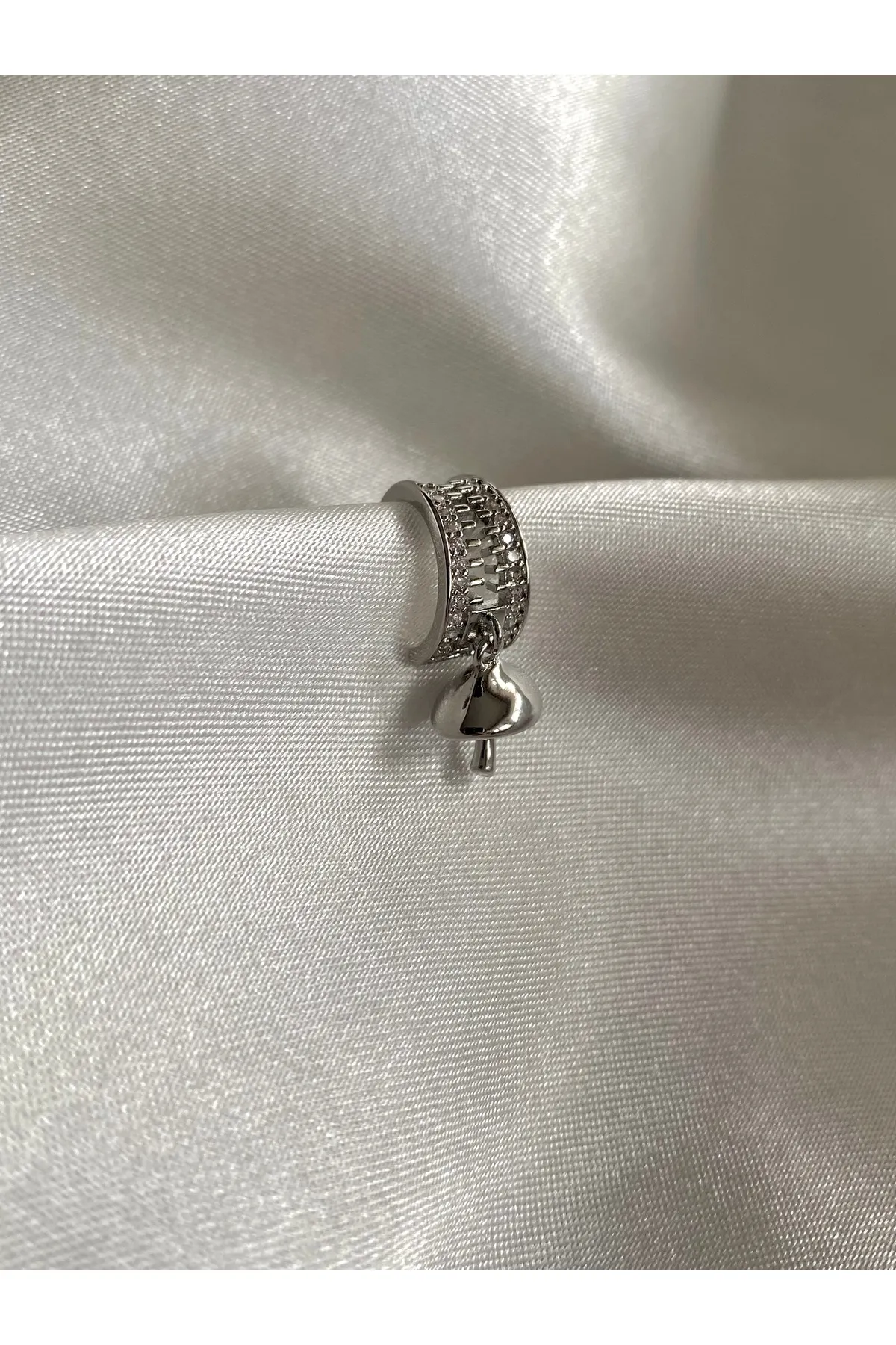 Mantarlı%20Earcuff%20Kıkırdak%20Küpe%20